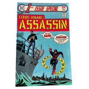 DC Comics #11 February 1976 Code Name: Assassin 1st Issue Bagged Boarded